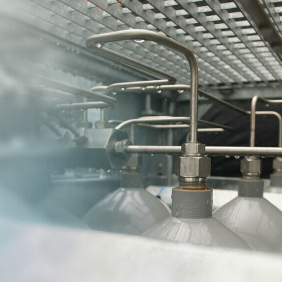 Compression packing for oxygen service